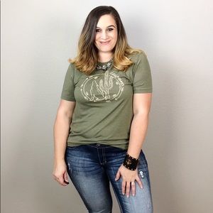 Bella Canvas Daydreamer Cactus Arrow Coyote Tee